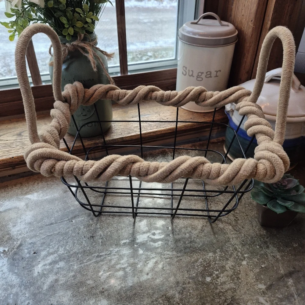 ❤️‍🔥 Metal Rectangle Decor Storage Basket Twisted Rope Handles